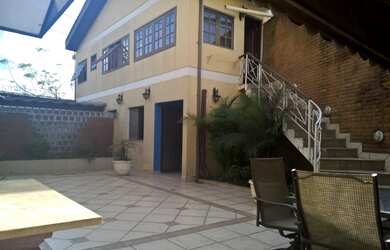 Imagem: Casa para venda tem 250 metros quadrados com 3 quartos em Planalto