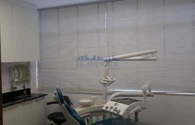 Imagem: O depósito possui 1 Vaga na garagem, 29m² de Área e está