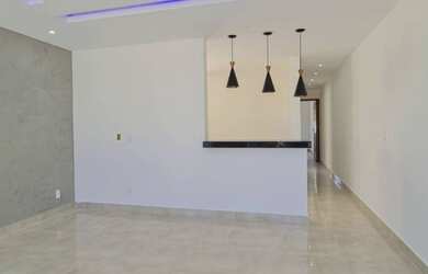 Imagem 5: Belíssima casa no Jardim Atlântico Leste em Itaipuaçu