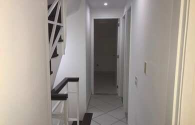 Imagem 16: CASA RECREIO. Piscina, Churrasqueira, Varandae155m² de Área