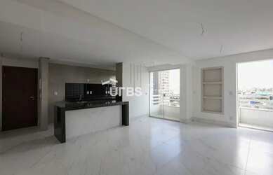 Imagem: O apartamento possui 2 Dormitórios, 1 Banheiro, 2 Vagas na