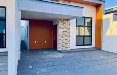 Imagem 1: CASA NO PLANALTO/ 3 QRTS SENDO 1 SUÍTE/ ALTO PADRÃO E FINO ACABAMENTO