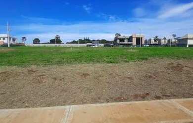 Imagem: O terreno possui 250m² de Área e está localizado em Jardim