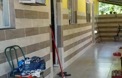 Imagem: O apartamento possui 1 Dormitório, 1 Banheiro, 3 Vagas na garagem