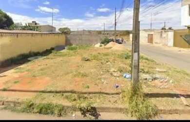 Imagem: O terreno possui 200m² de Área e está localizado em Arapoanga