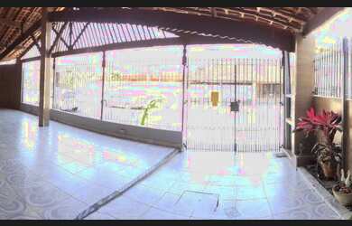 Imagem: A casa possui 3 Dormitórios, 4 Vagas na garagem e está localizado