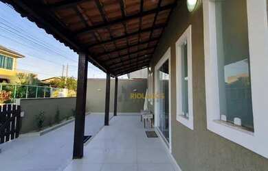 Imagem: A casa em condomínio possui 4 Dormitórios, 4 Banheiros, 2