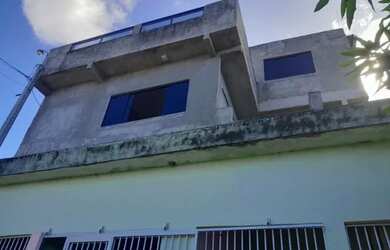 Imagem: A casa possui 5 Dormitórios, 4 Banheiros, 2 Vagas na garagem