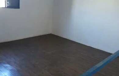 Imagem: A casa possui 1 Dormitório, 1 Banheiro, 40m² de Área e está