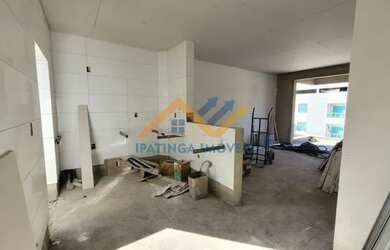 Imagem: O apartamento possui 3 Dormitórios, 1 Banheiro, 1 Vaga na garagem