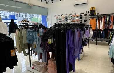 Imagem 15: Ponto Comercial a Venda na Meia Praia, 96m2