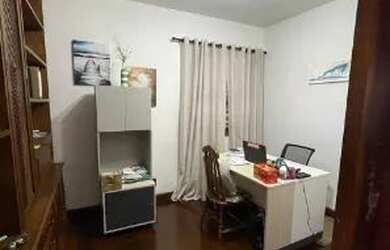 Imagem 9: Casa Petrópolis Mosela 4 quartos rua próxima a Igreja