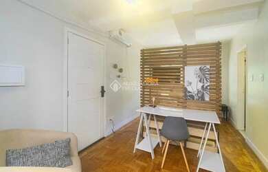 Imagem: O apartamento possui 1 Dormitório, 1 Banheiro, 27m² de Área