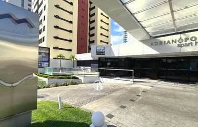 Imagem: O apartamento possui 1 Dormitório, 1 Banheiro, 1 Vaga na garagem