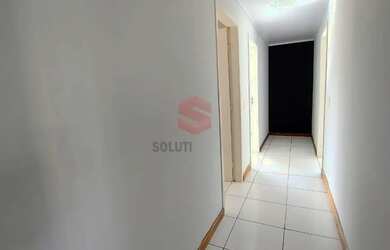 Imagem 13: Casa com terreno amplo, em Jardim Rondinha, Campo Largo/PR