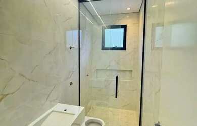 Imagem 7: Casa em Montes Claros, no bairro Ibituruna, à venda