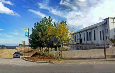 Imagem: O terreno à venda possui e está localizado em São Luiz