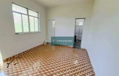 Imagem: A casa possui 2 Dormitórios, 1 Banheiro, 3 Vagas na garagem