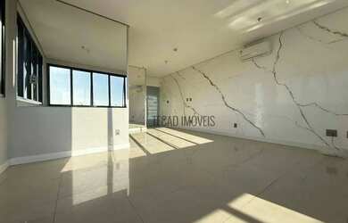 Imagem: O depósito possui 35m² de Área e está localizado em Santa