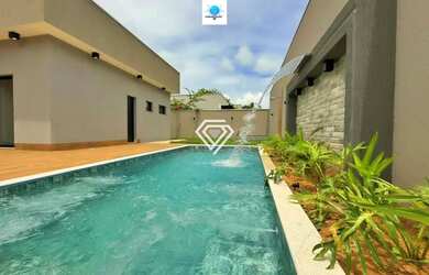 Imagem: A casa em condomínio possui 4 Dormitórios, 4 Banheiros, 4