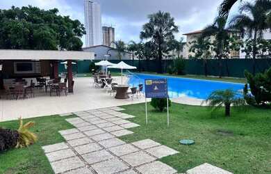 Imagem: O apartamento possui 2 Dormitórios, 2 Banheiros, 2 Vagas na