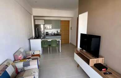 Imagem: O apartamento possui 1 Dormitório, 1 Banheiro, 1 Vaga na garagem