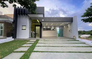 Imagem: A casa em condomínio possui 4 Dormitórios, 1 Banheiro, 4 Vagas