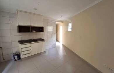 Imagem: O apartamento possui 2 Dormitórios, 1 Banheiro, 40m² de Área