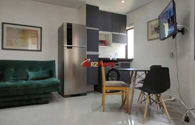 Imagem: O apartamento possui 1 Dormitório, 1 Banheiro, 1 Vaga na garagem