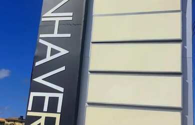 Imagem: O depósito possui 1 Vaga na garagem e 170m² de Área e está