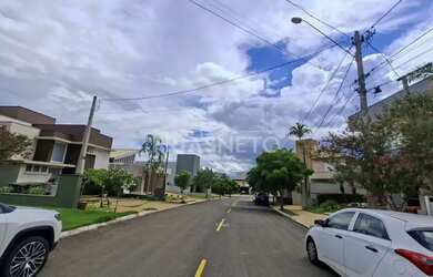 Imagem: A casa em condomínio possui 3 Dormitórios, 5 Banheiros, 4