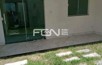 Imagem: A casa possui 4 Dormitórios, 1 Banheiro, 1 Vaga na garagem