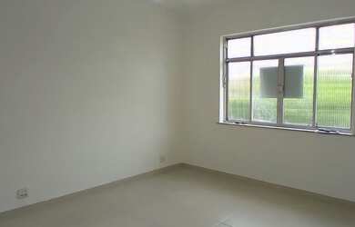 Imagem 6: Freguesia apartamento Vazio , salão 2 quartos com dependência de empregada...