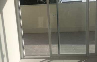 Imagem 1: Apartamento tipo garden novo com terraço privativo e garagem coberta