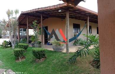 Imagem: A fazenda possui 1.090m² de Área e está localizado em Brumadinho