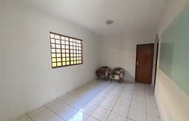 Imagem 16: Casa para venda tem 260 metros quadrados em Conjunto Anhanguera - Goiânia - Goiás