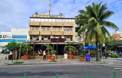 Imagem: O depósito possui 184m² de Área e está localizado em Barra