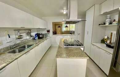 Imagem 10: LOPES ENJOY VENDE Casa 5 quartos, 231 m², 3 vagas, condomínio Pedra...