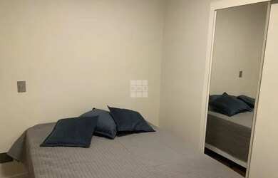 Imagem: O apartamento possui 3 Dormitórios, 2 Banheiros, 1 Vaga na