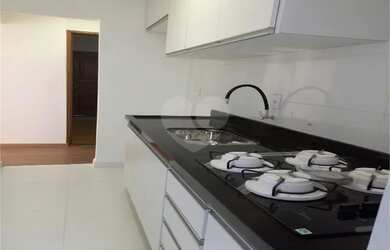 Imagem 9: Apartamento de 2 dormitórios no Brás. Condomínio Reggio Calabria