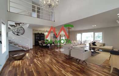 Imagem 8: Casa de alto padrão em bairro nobre Campos do Jordão