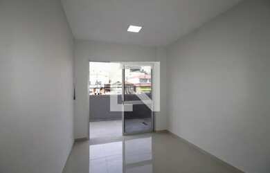 Imagem: O apartamento à venda possui 2 Dormitórios, 1 Banheiro, 1