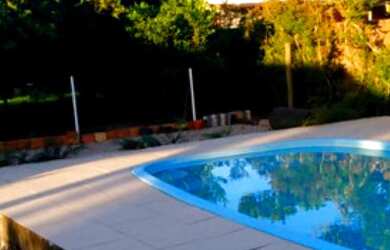 Imagem 2: Casa em Imbituba, localizada no bairro Alto Arroio a 600 metros até a...