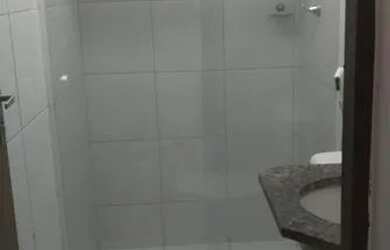 Imagem: O apartamento possui 2 Dormitórios, 2 Banheiros e está localizado