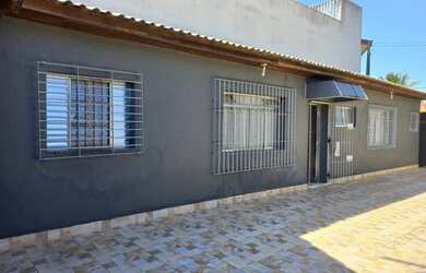 Imagem 4: Casa 50 mts da praia com 2 dormitórios sendo 1 suíte por R$ 350 .000.00 Centro - Peruíbe