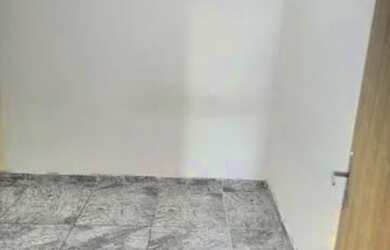 Imagem: A casa possui 2 Dormitórios, 1 Banheiro e está localizado