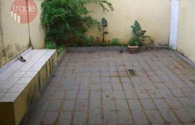 Imagem: O depósito possui 4 Vagas na garagem e 204m² de Área e está