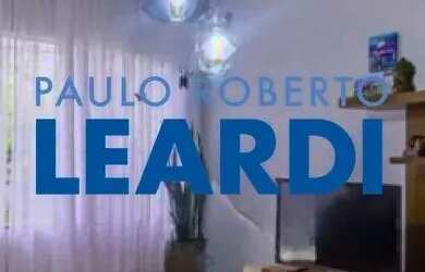 Imagem: A casa possui 3 Dormitórios, 2 Banheiros, 3 Vagas na garagem