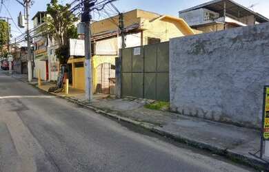 Imagem: O terreno possui 418m² de Área e está localizado em Fonseca