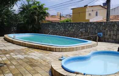 Imagem 5: Casarão no Janga. Piscina, Churrasqueira, Varandae500m² de Área